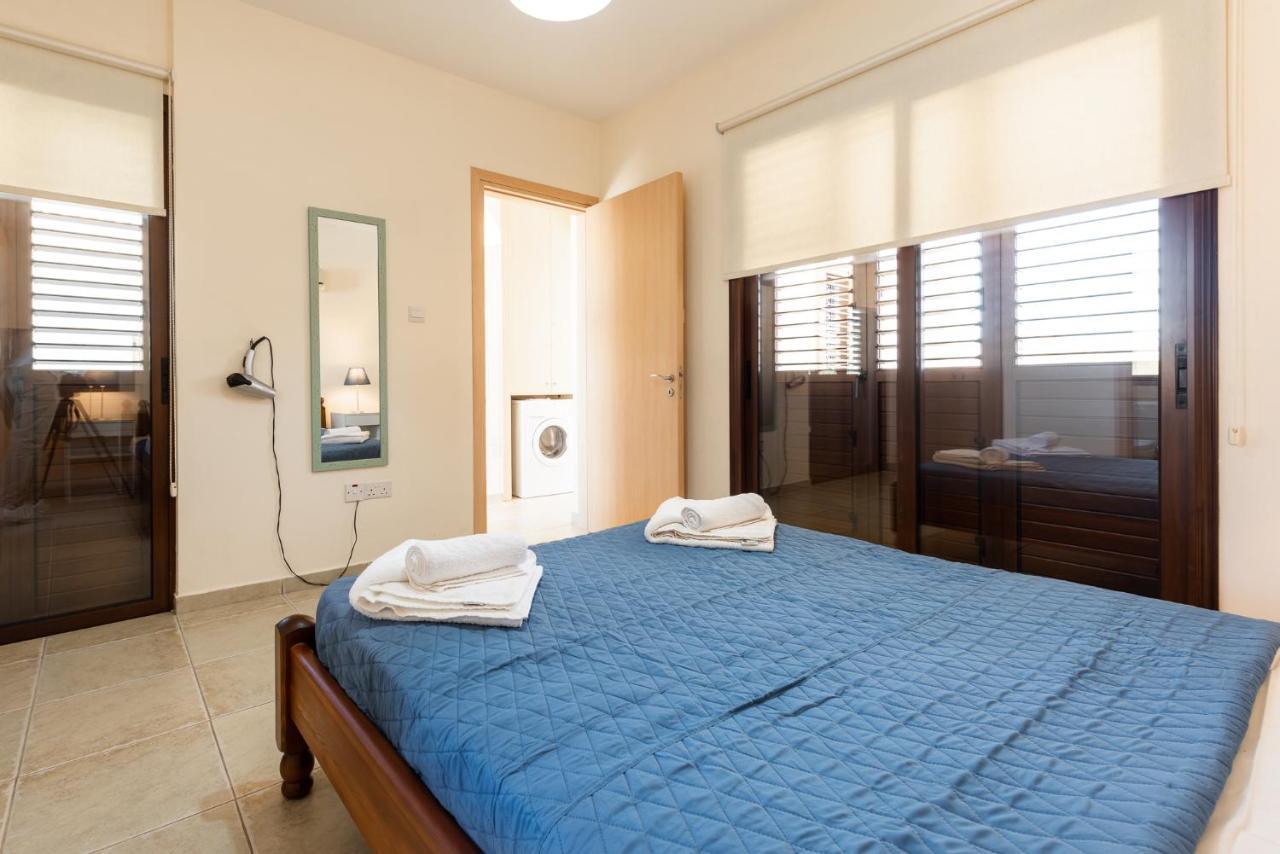 Villa Alexandra Ayia Napa Exteriör bild