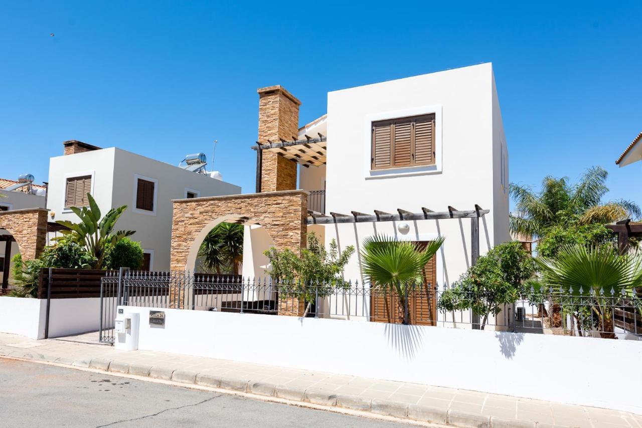 Villa Alexandra Ayia Napa Exteriör bild