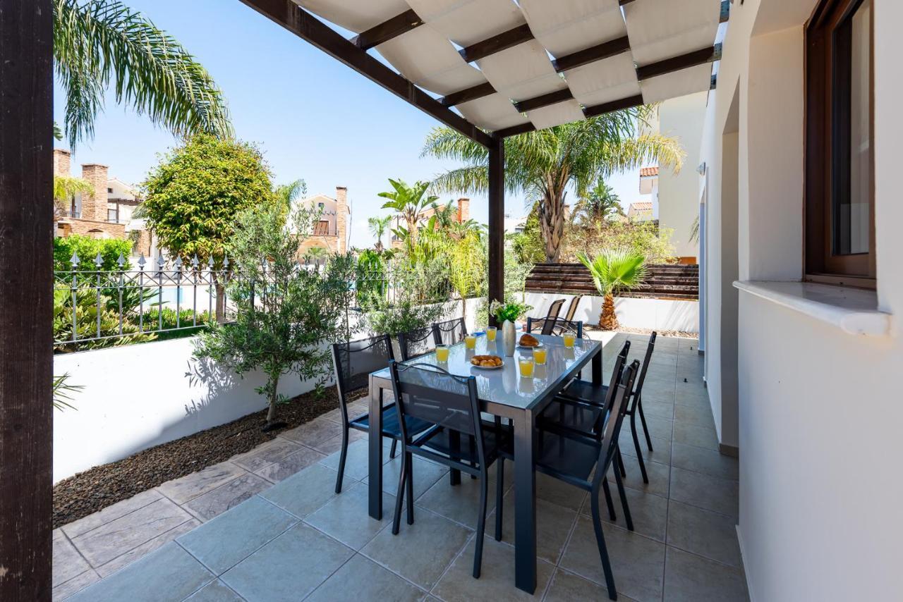 Villa Alexandra Ayia Napa Exteriör bild